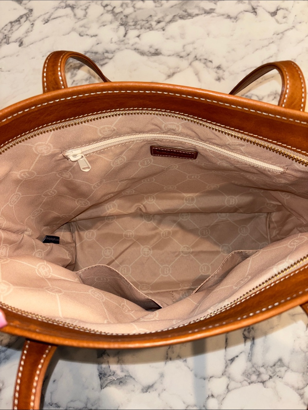 NEVER USED Barrington Sutton Tote- Oyster Grey. Goyard Inspired Pattern! - Picture 3 of 5